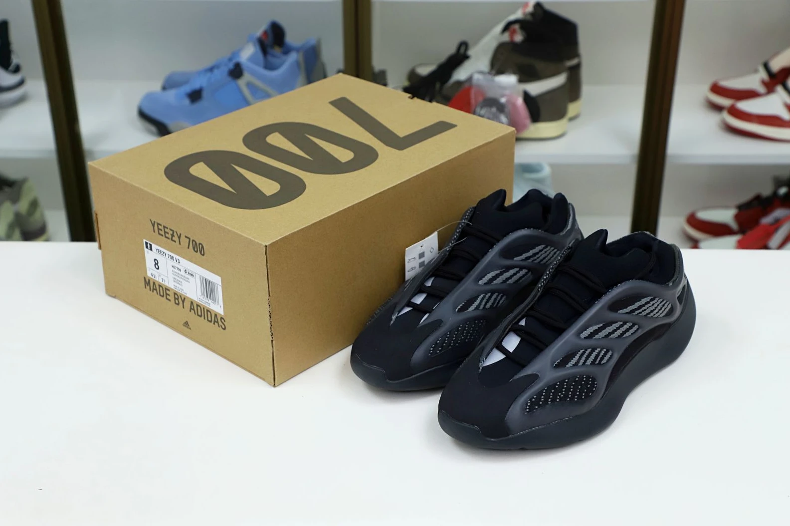 Kimikick YEEZY 700 V3 'ALVAH' GoodFit 72