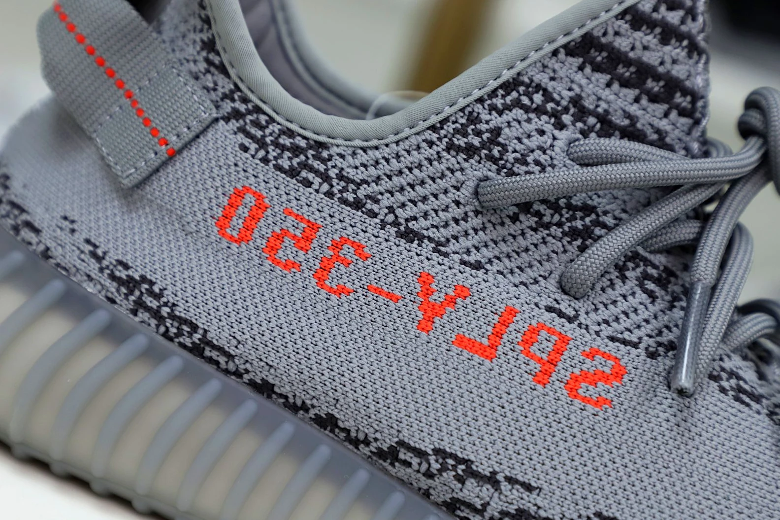 Kimikick YEEZY BOOST 350 V2 'BELUGA 2.0' StreetReady 73