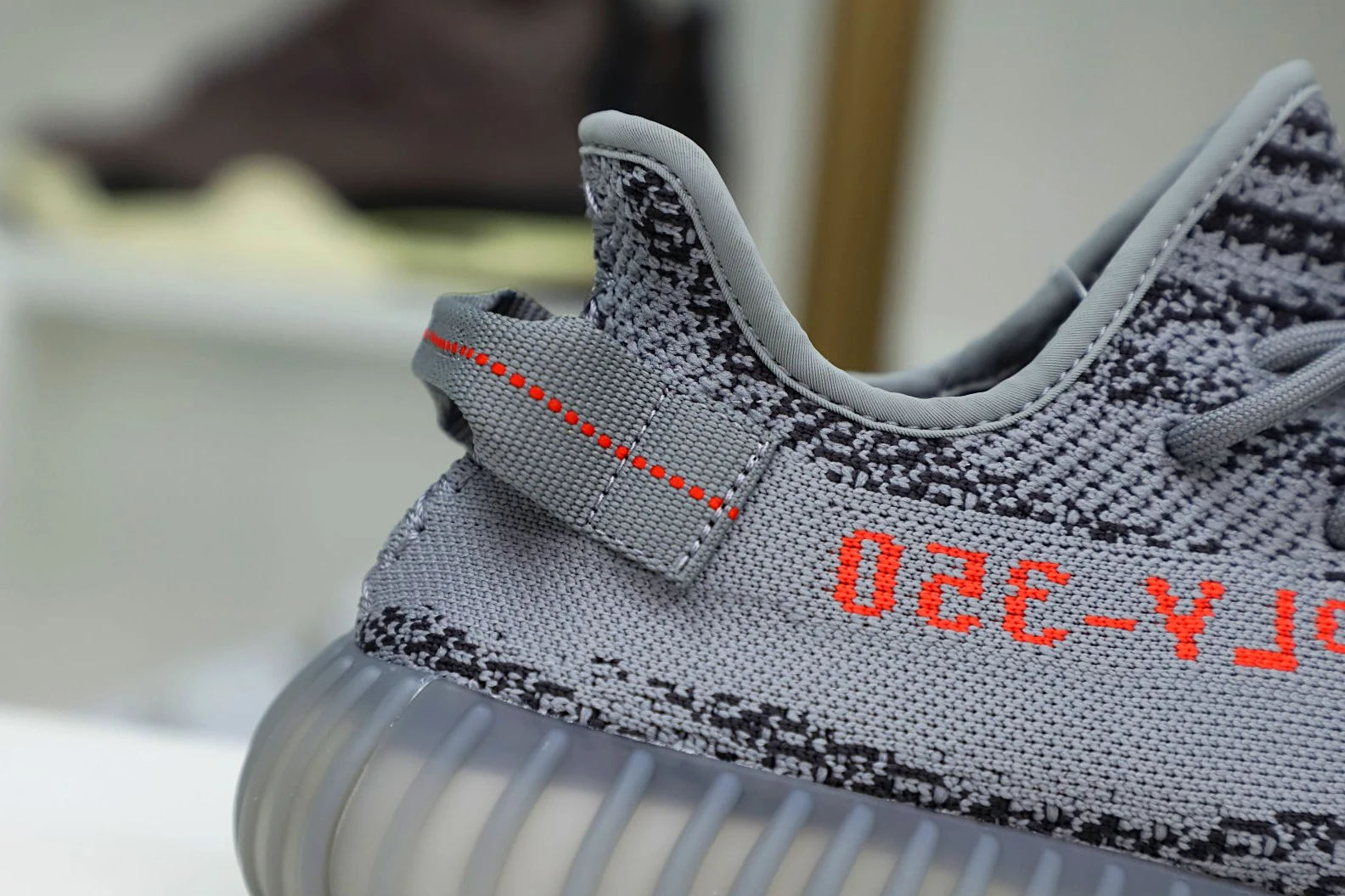 Kimikick YEEZY BOOST 350 V2 'BELUGA 2.0' StreetReady 73
