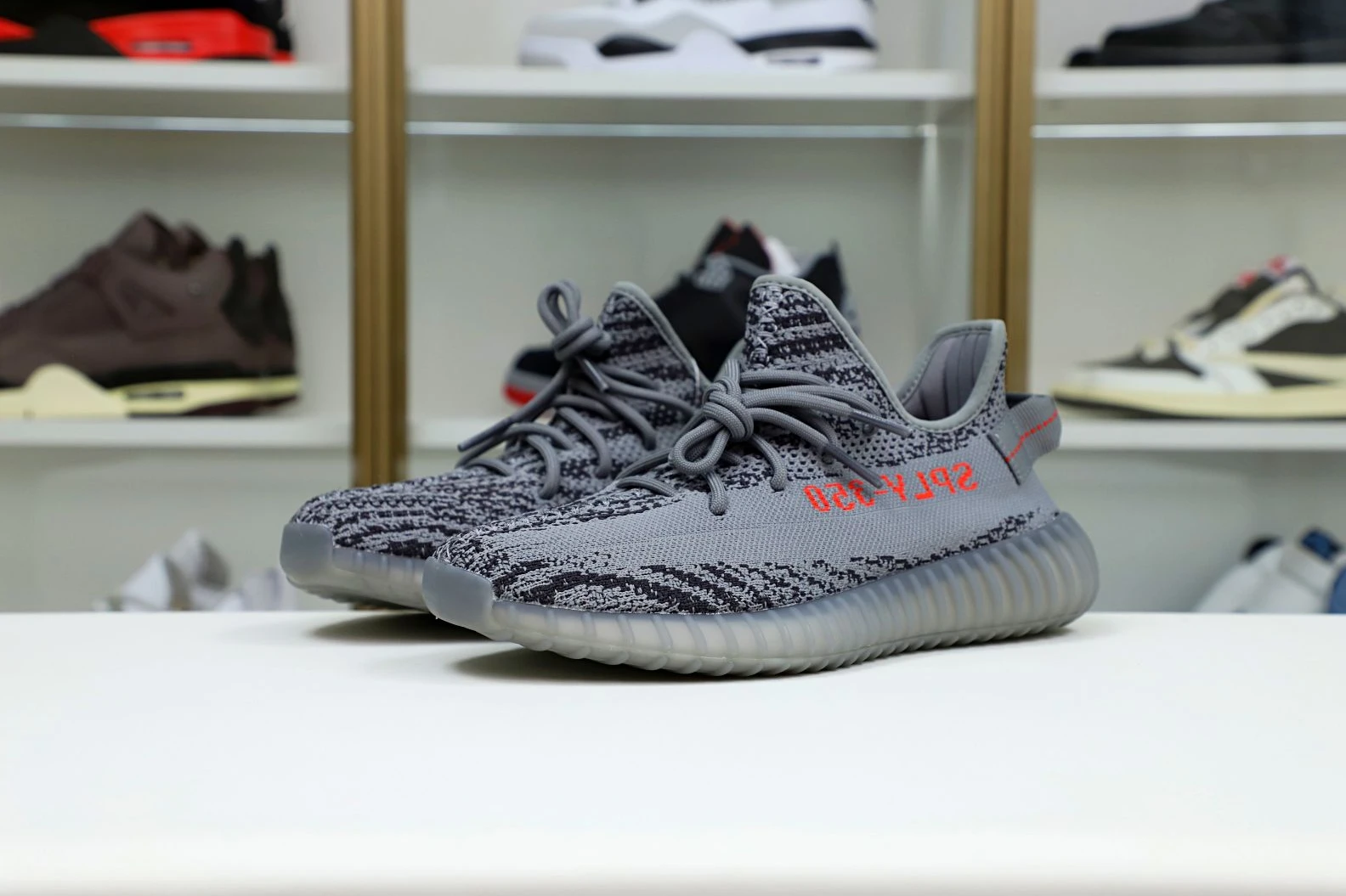 Kimikick YEEZY BOOST 350 V2 'BELUGA 2.0' StreetReady 73