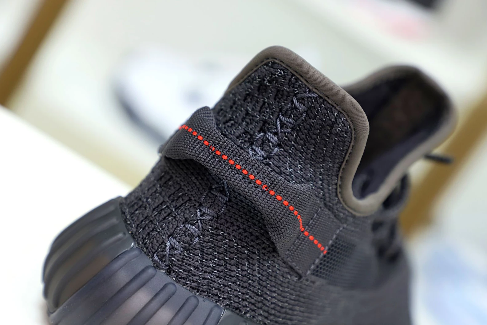 Kimikick YEEZY BOOST 350 V2 'BLACK REFLECTIVE' StreetReady 82