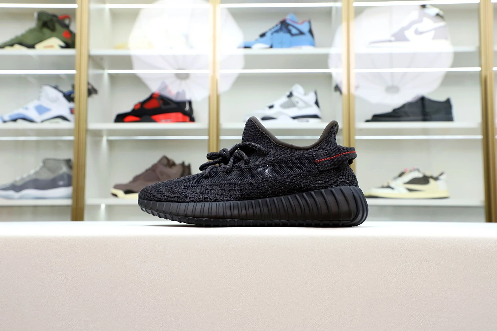 Kimikick YEEZY BOOST 350 V2 'BLACK REFLECTIVE' StreetReady 82
