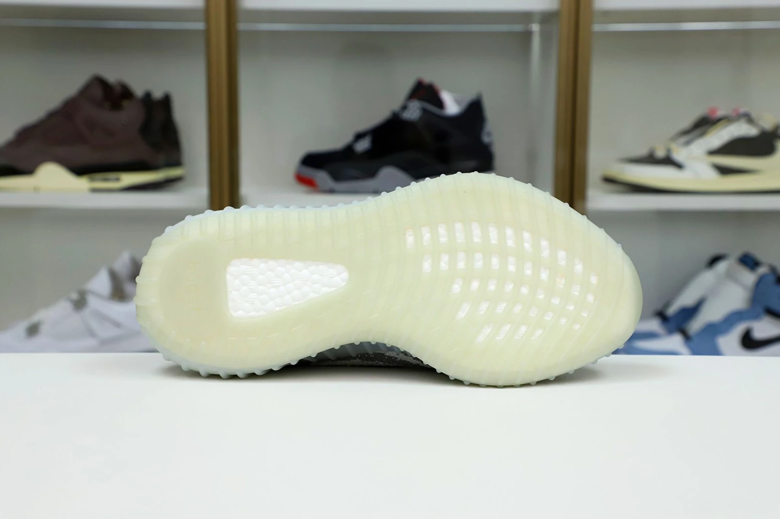Kimikick YEEZY BOOST 350 V2 'BLUE TINT' GoodFit 87