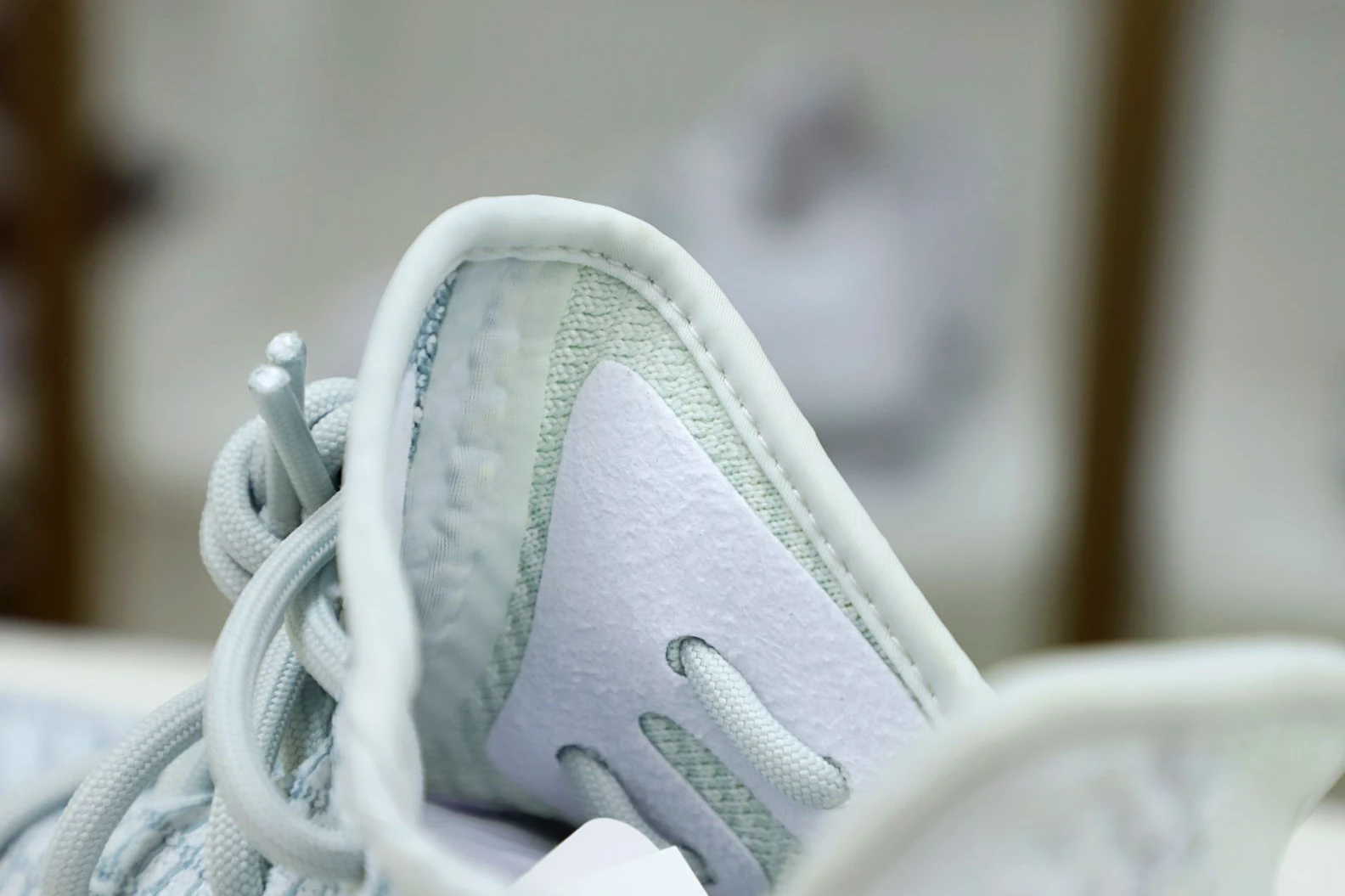 Kimikick YEEZY BOOST 350 V2 'CLOUD WHITE NON-REFLECTIVE' Fashionable 83