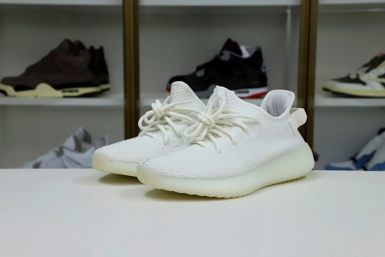 Kimikick YEEZY BOOST 350 V2 'CREAM WHITE   TRIPLE WHITE' Fashionable 19
