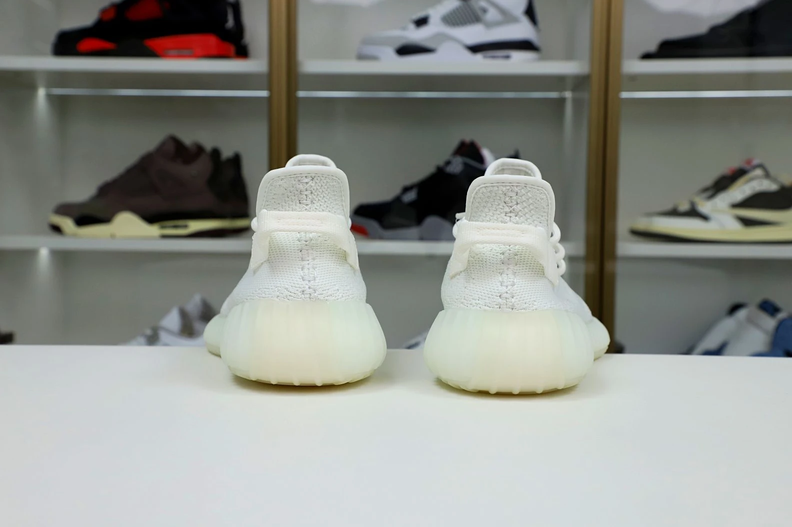 Kimikick YEEZY BOOST 350 V2 'CREAM WHITE   TRIPLE WHITE' Fashionable 19