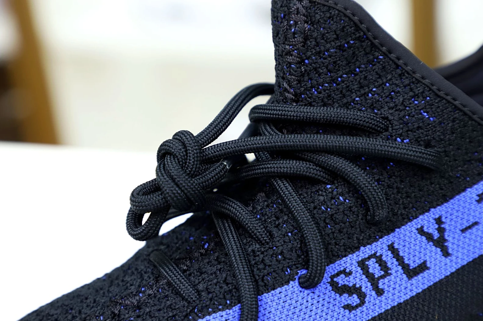 Kimikick YEEZY BOOST 350 V2 'DAZZLING BLUE' GoodFit 18