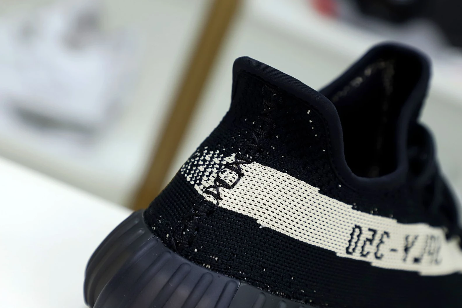 Kimikick YEEZY BOOST 350 V2 'MONO CLAY' DailyWear 58