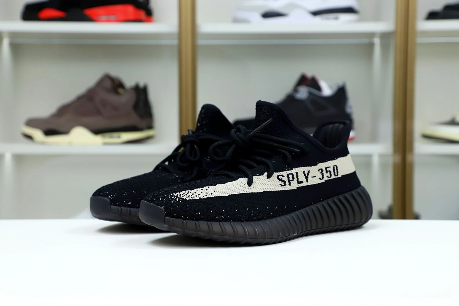Kimikick YEEZY BOOST 350 V2 'MONO CLAY' DailyWear 58