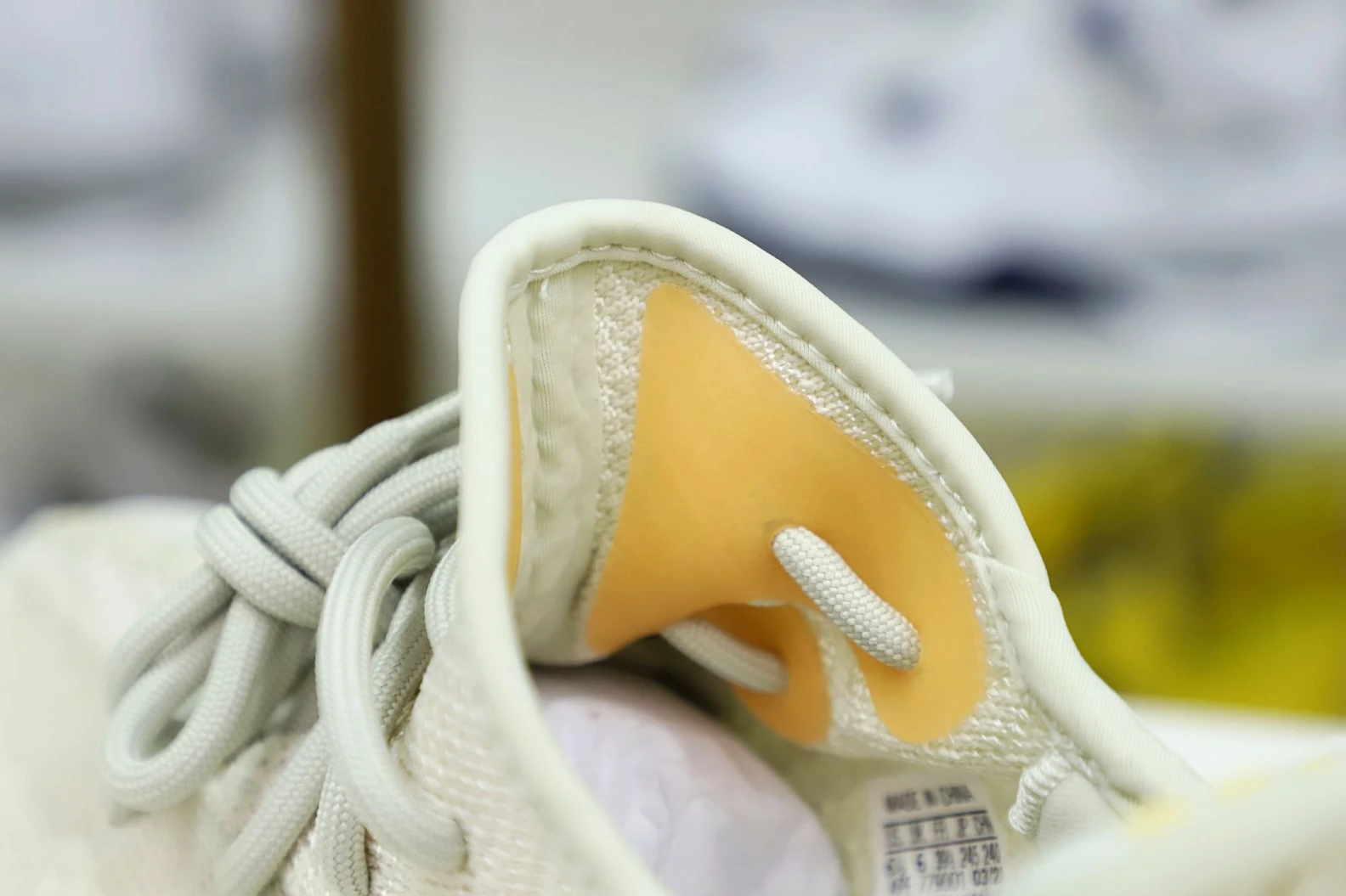 Kimikick YEEZY BOOST 350 V2 'NATURAL' DailyWear 29