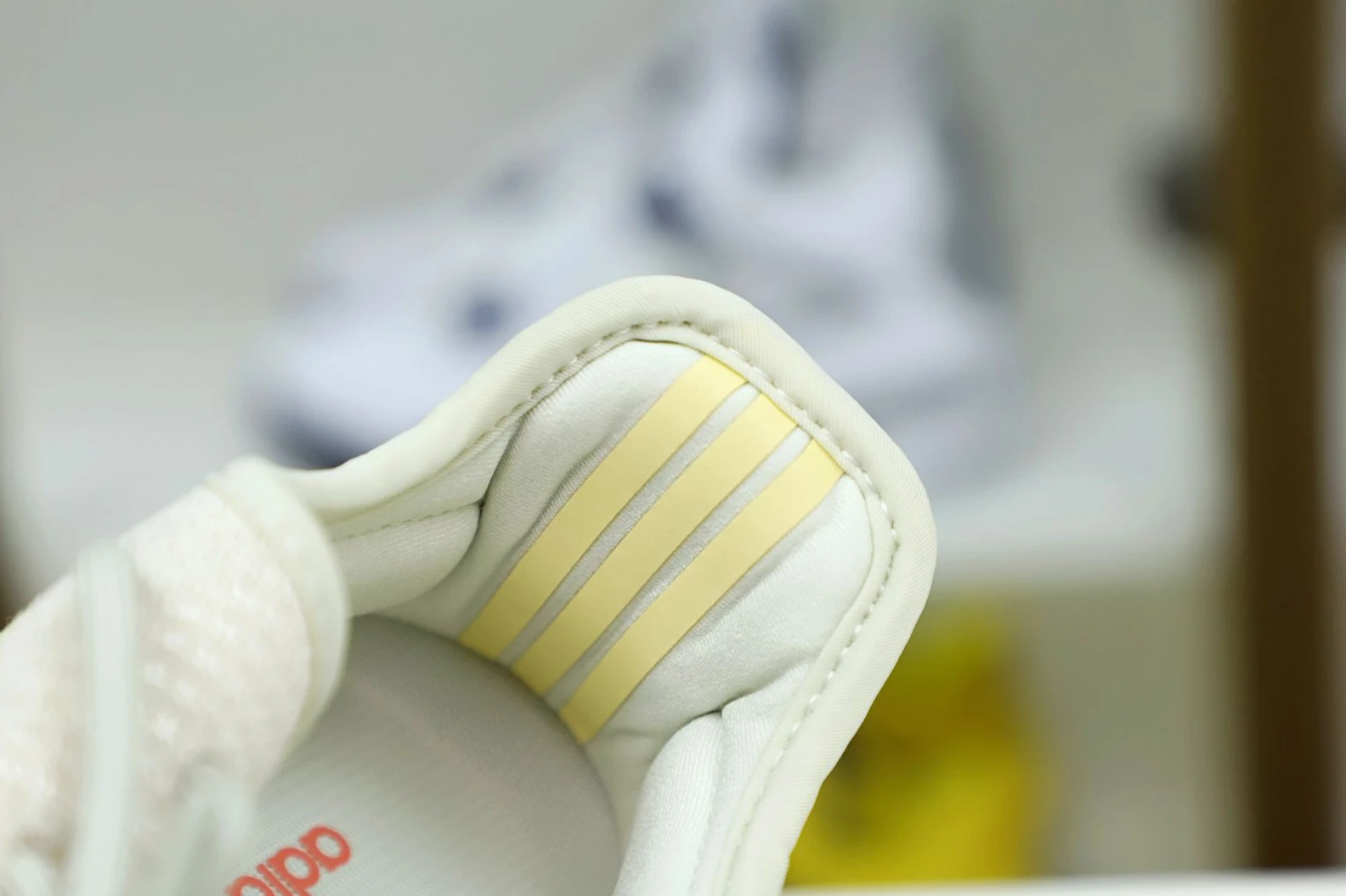 Kimikick YEEZY BOOST 350 V2 'NATURAL' DailyWear 29