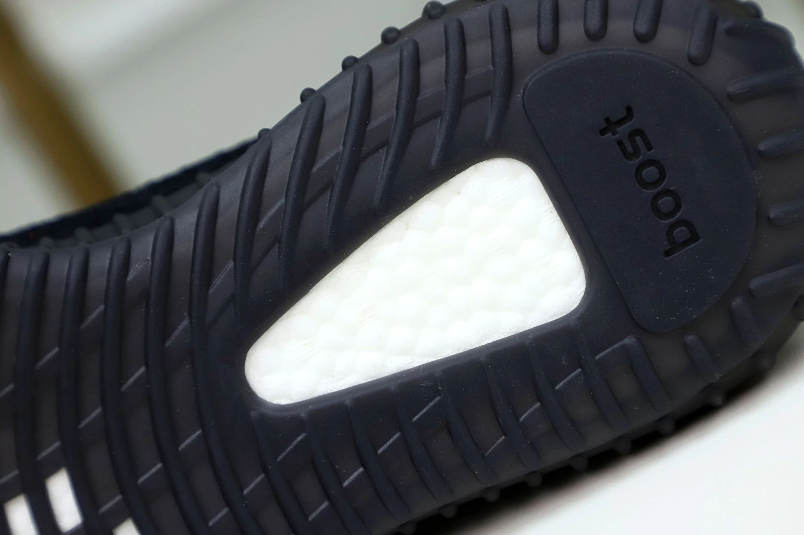 Kimikick YEEZY BOOST 350 V2 'RED' BestValue 14