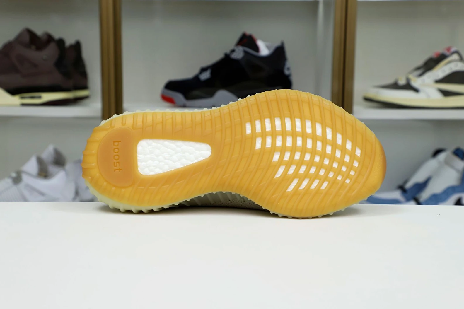 Kimikick YEEZY BOOST 350 V2 'SESAME' WellDesigned 44