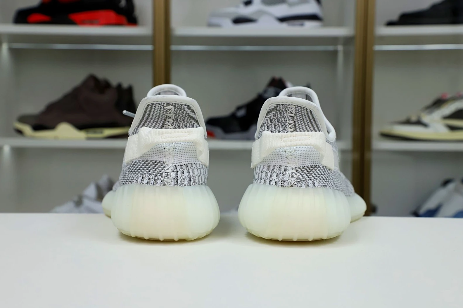 Kimikick YEEZY BOOST 350 V2 'STATIC NON- EasyMatch 59