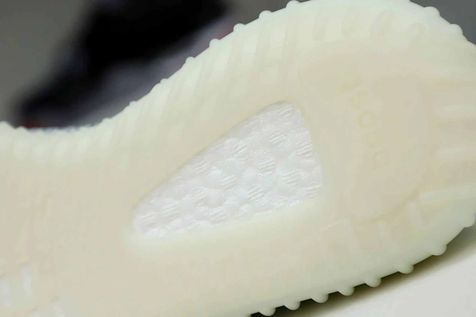 Kimikick YEEZY BOOST 350 V2 'STATIC NON- EasyMatch 59