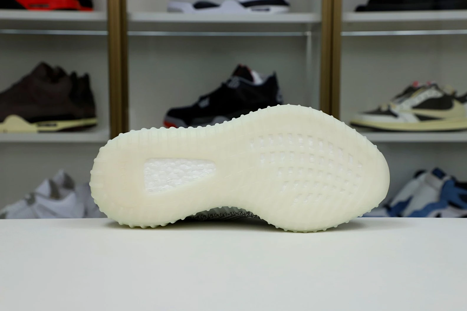 Kimikick YEEZY BOOST 350 V2 'STATIC NON- EasyMatch 59