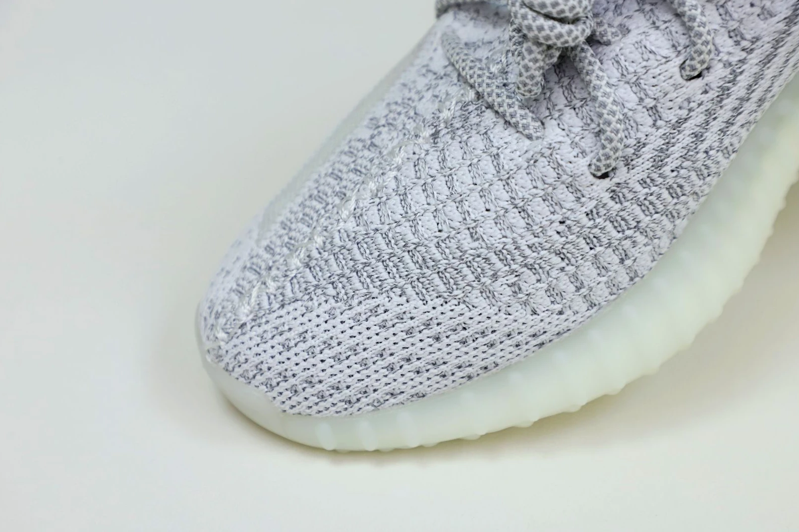 Kimikick YEEZY BOOST 350 V2 'STATIC REFLECTIVE' SportInspired 20