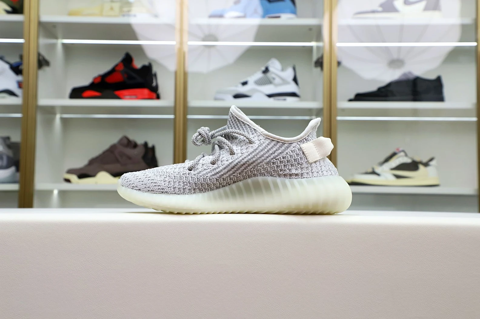 Kimikick YEEZY BOOST 350 V2 'STATIC REFLECTIVE' SportInspired 20