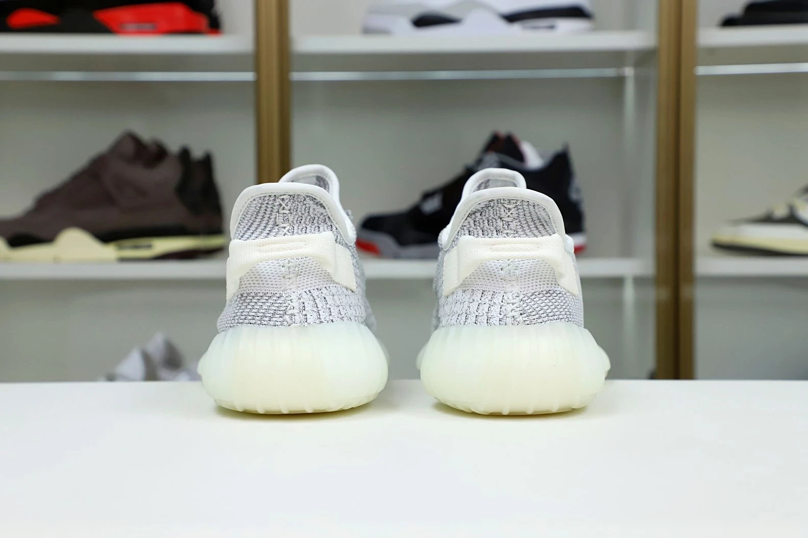 Kimikick YEEZY BOOST 350 V2 'STATIC REFLECTIVE' SportInspired 20