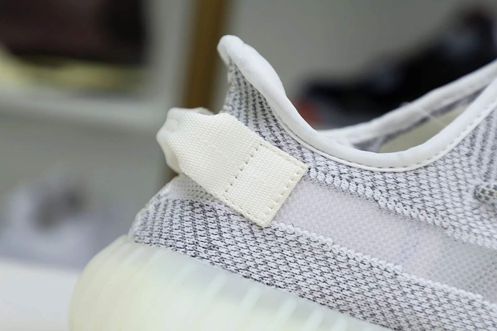 Kimikick YEEZY BOOST 350 V2 'STATIC REFLECTIVE' SportInspired 20