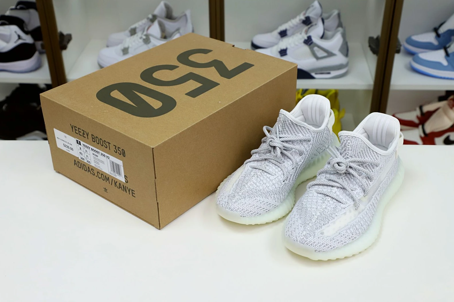 Kimikick YEEZY BOOST 350 V2 'STATIC REFLECTIVE' SportInspired 20