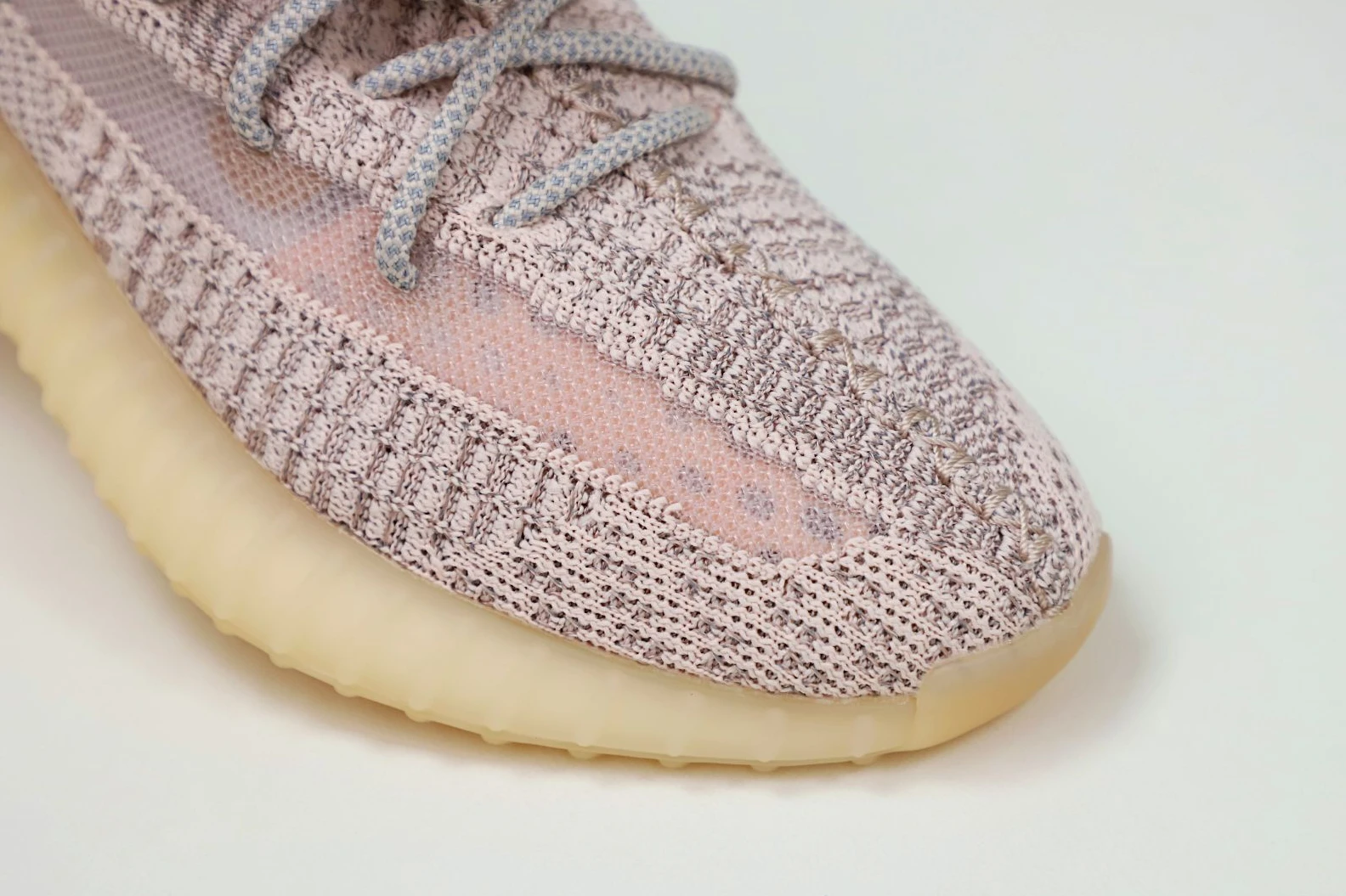 Kimikick YEEZY BOOST 350 V2 'SYNTH REFLECTIVE' WellDesigned 71