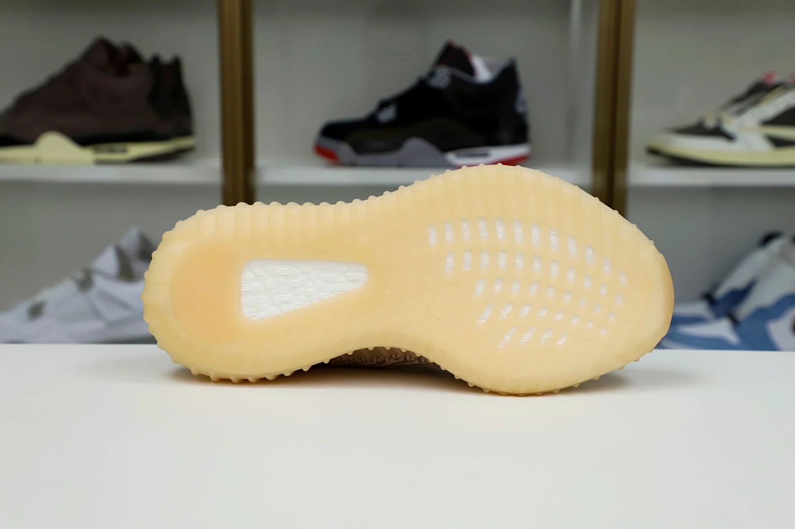 Kimikick YEEZY BOOST 350 V2 'SYNTH REFLECTIVE' WellDesigned 71