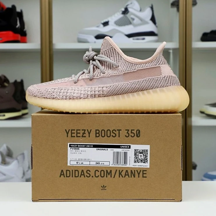 Kimikick YEEZY BOOST 350 V2 'SYNTH REFLECTIVE' WellDesigned 71