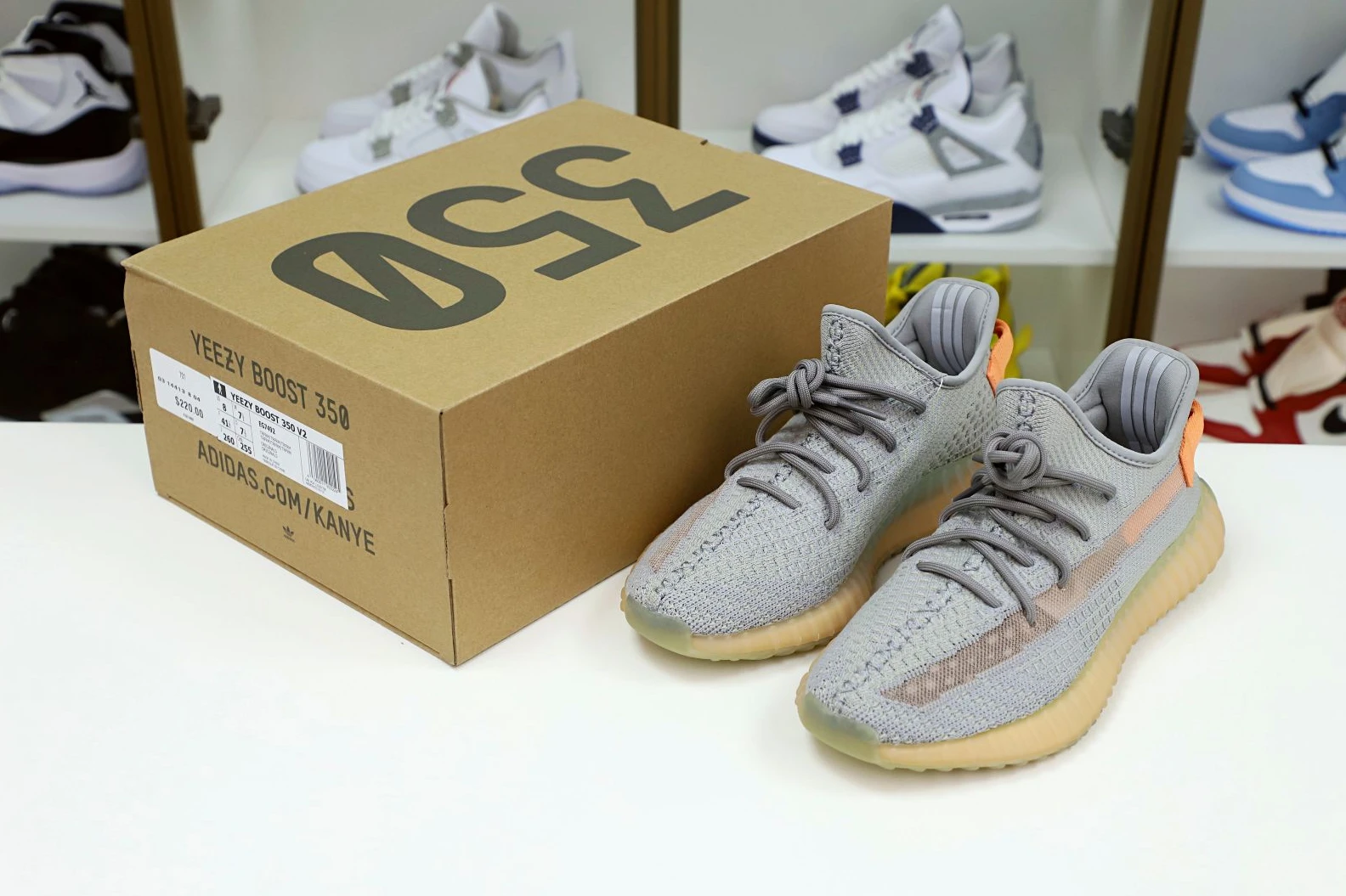 Kimikick YEEZY BOOST 350 V2 'TRUE FORM' BestValue 74