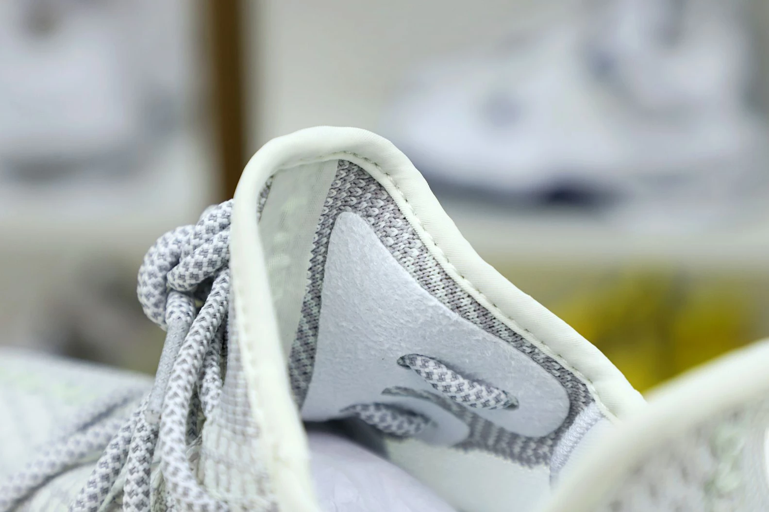 Kimikick YEEZY BOOST 350 V2 'YESHAYA NON-REFLECTIVE' DailyWear 67