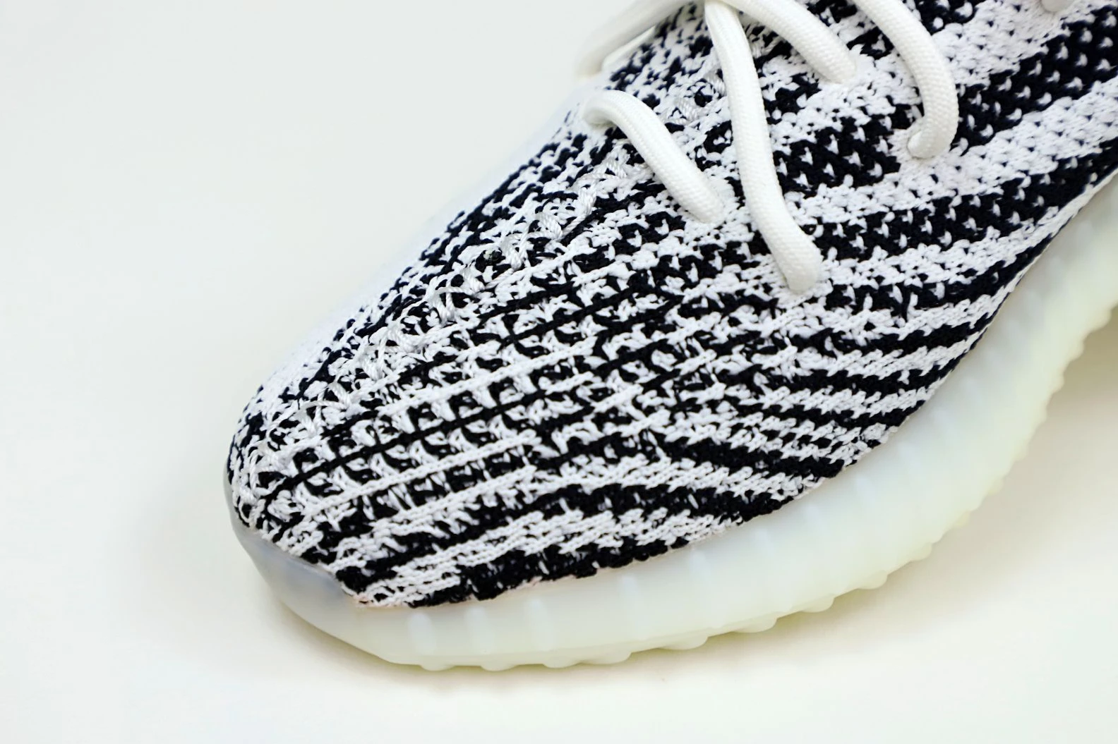 Kimikick YEEZY BOOST 350 V2 'ZEBRA' BestValue 79