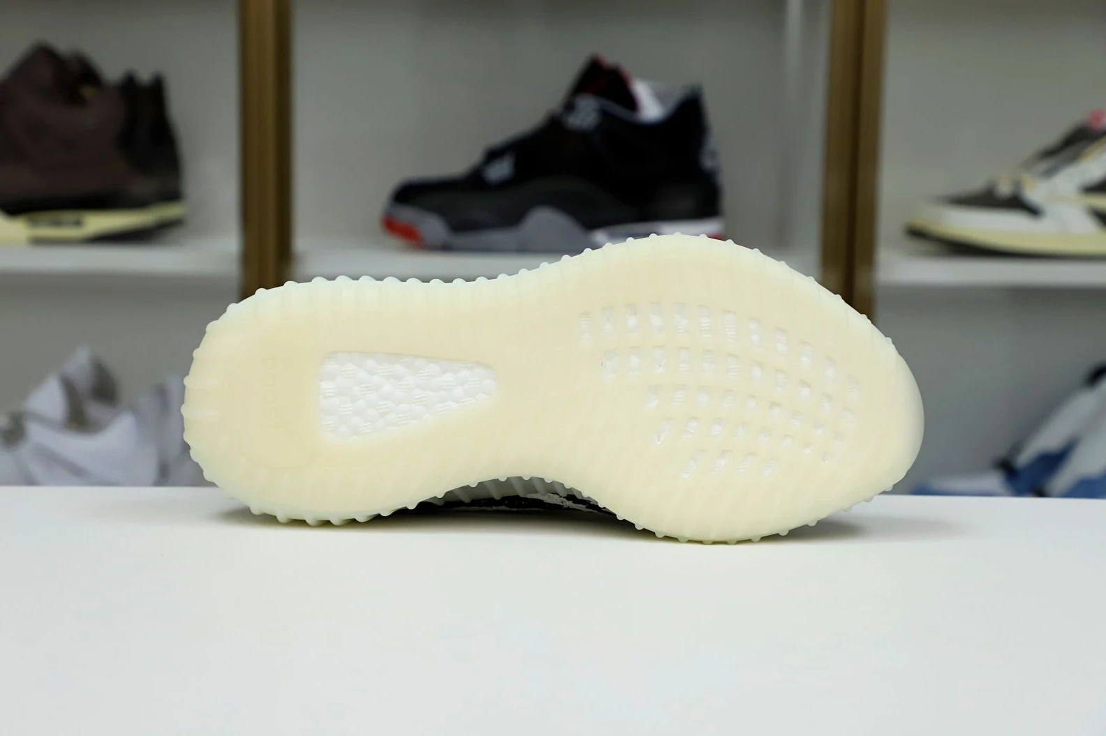Kimikick YEEZY BOOST 350 V2 'ZEBRA' BestValue 79