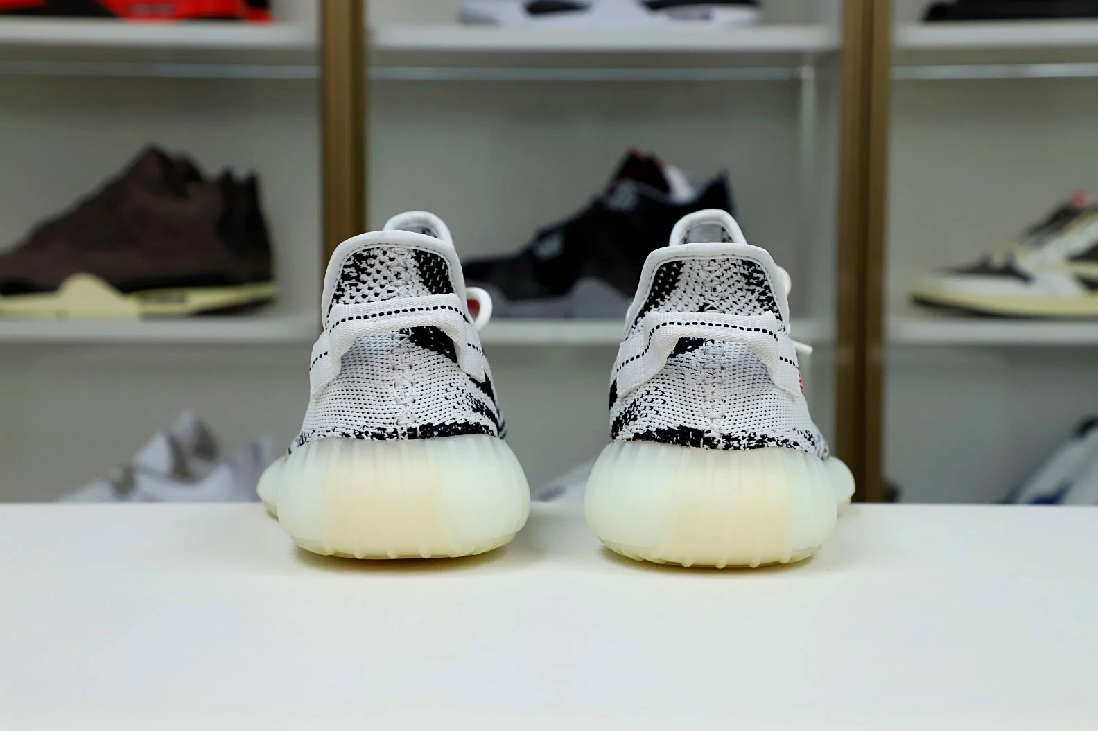 Kimikick YEEZY BOOST 350 V2 'ZEBRA' BestValue 79