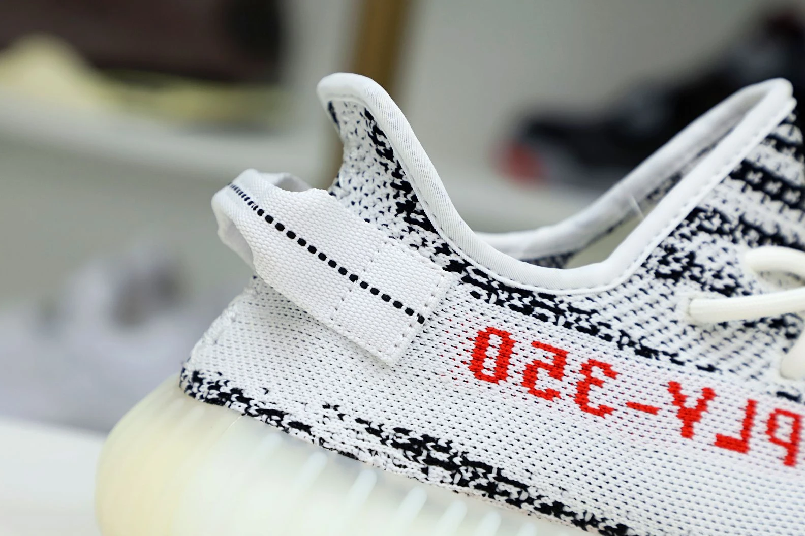 Kimikick YEEZY BOOST 350 V2 'ZEBRA' BestValue 79