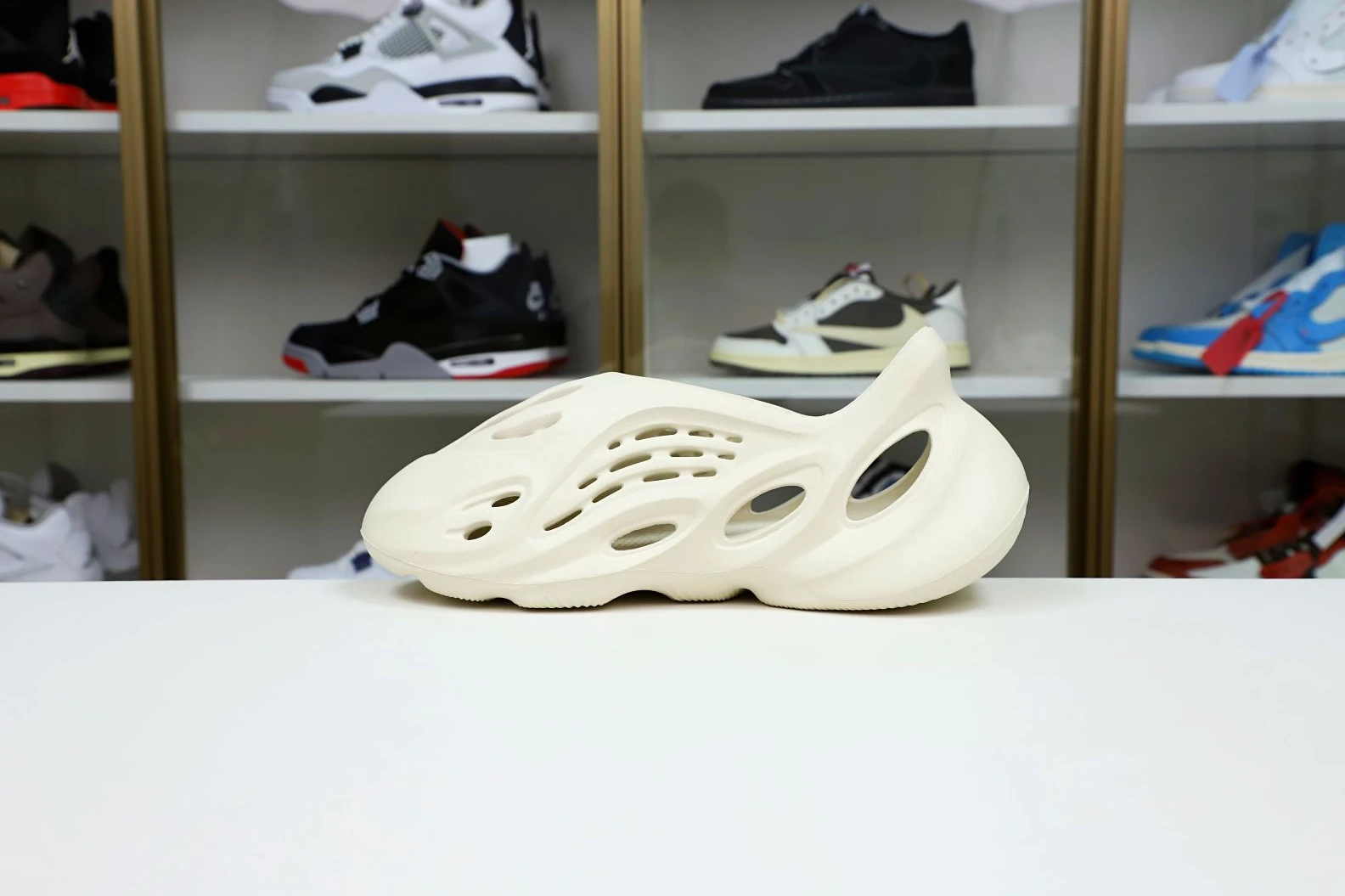 Kimikick YEEZY FOAM RUNNER 'ARARAT' EasyMatch 50