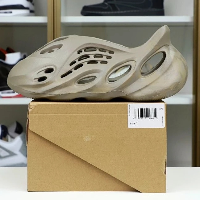 Kimikick YEEZY FOAM RUNNER GX Comfortable 68