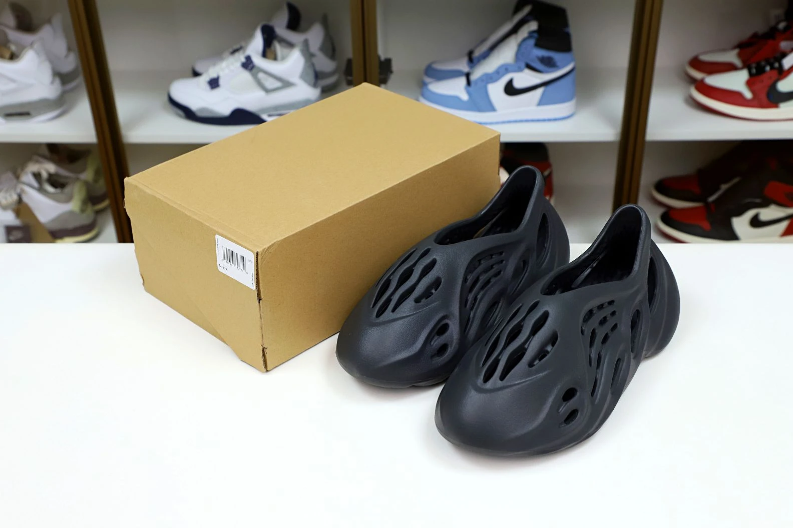 Kimikick YEEZY FOAM RUNNER HP Affordable 90