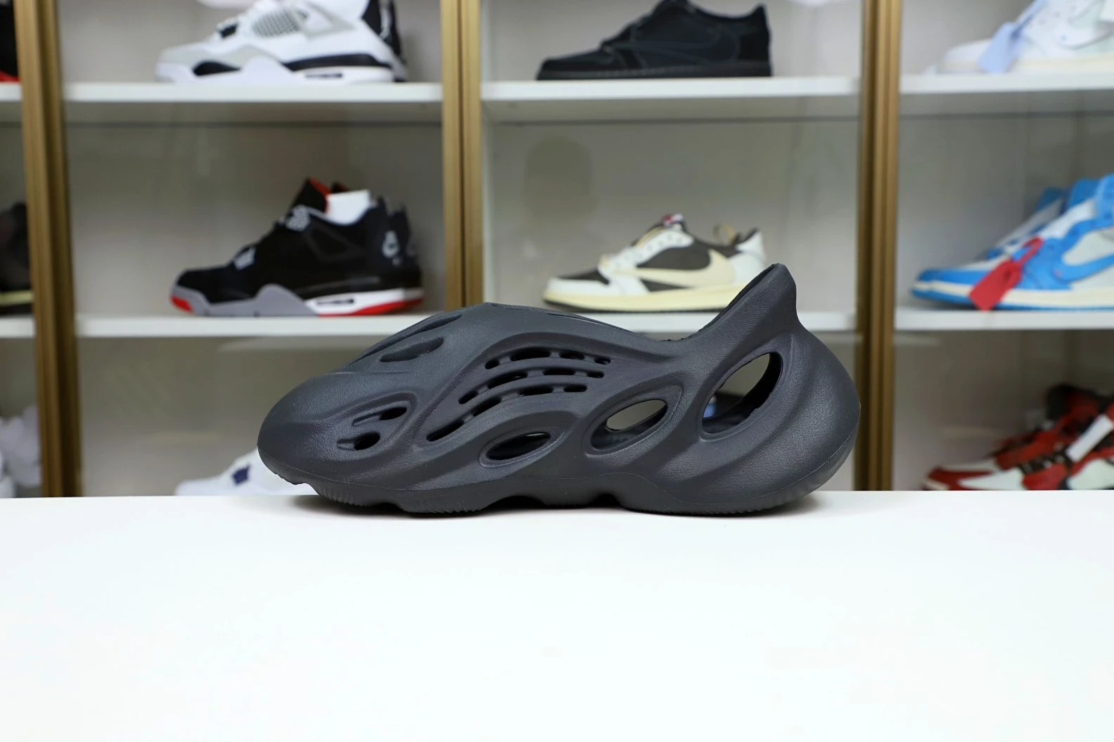 Kimikick YEEZY FOAM RUNNER HP Affordable 90