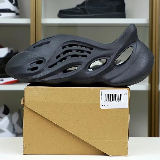 Kimikick YEEZY FOAM RUNNER HP Affordable 90