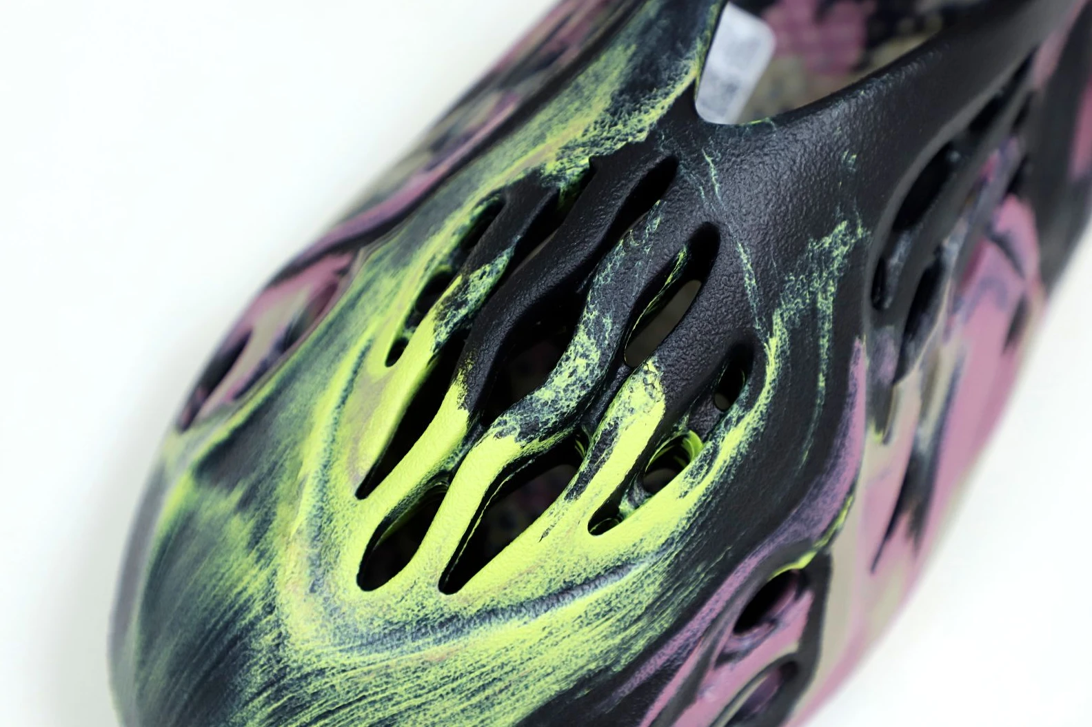 Kimikick YEEZY FOAM RUNNER “MX CARBON” 2022 (IG9562) EasyMatch 75
