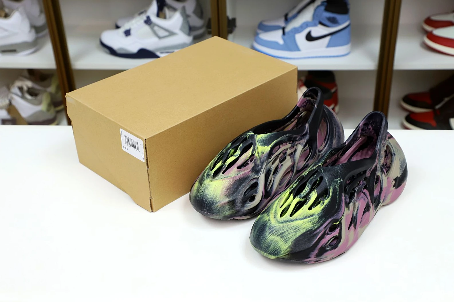 Kimikick YEEZY FOAM RUNNER “MX CARBON” 2022 (IG9562) EasyMatch 75