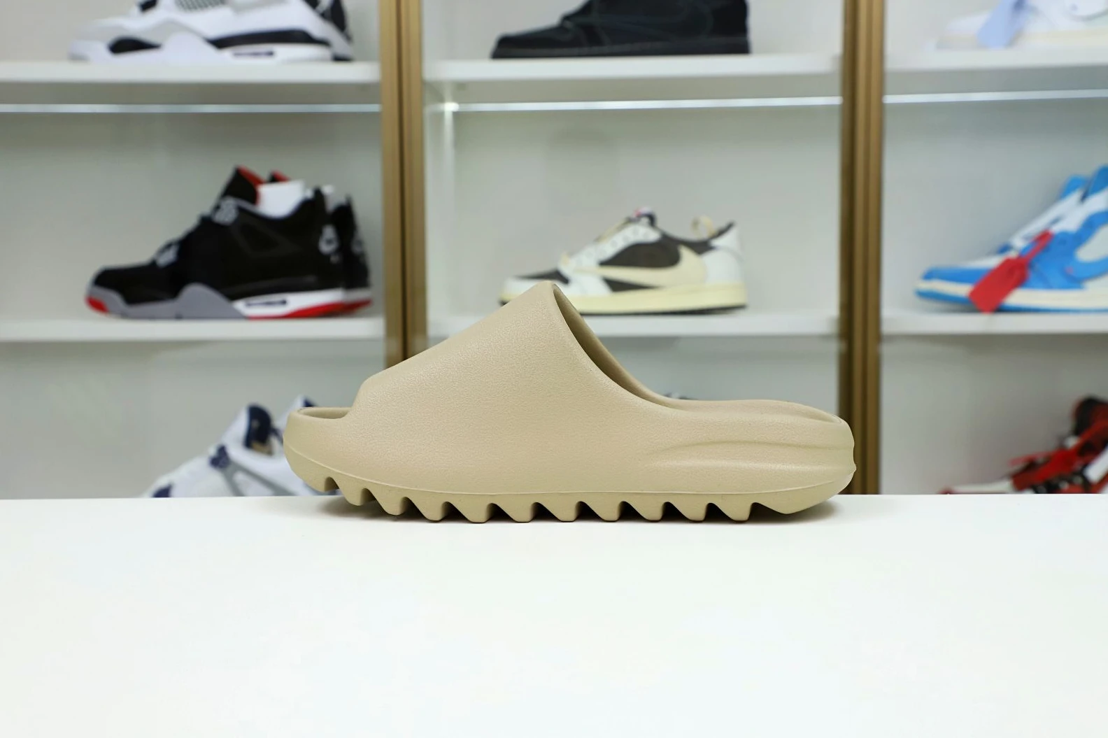 Kimikick YEEZY SLIDES GW ModernLook 16