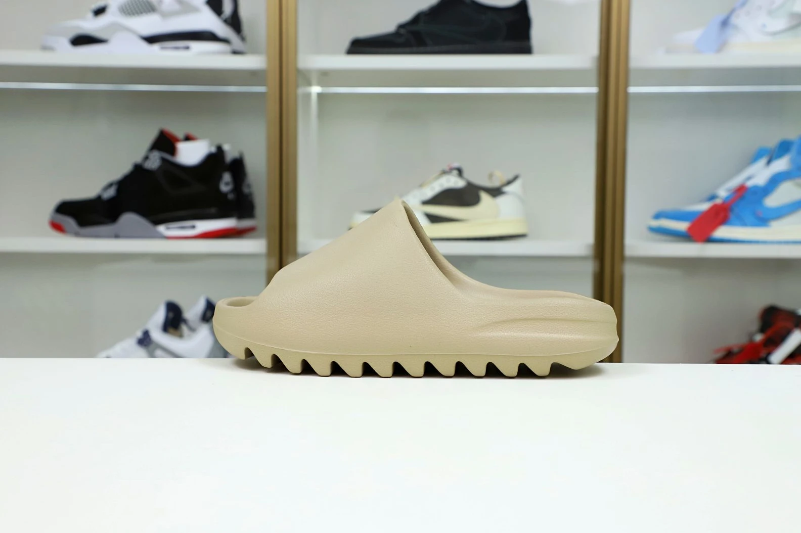 Kimikick YEEZY SLIDES GW ModernLook 16