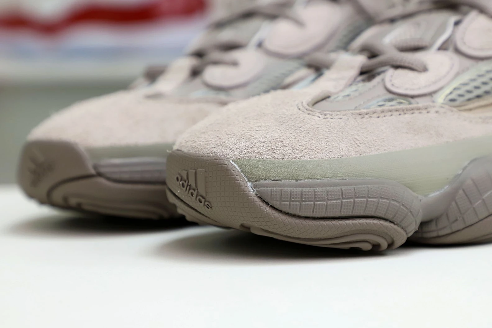 Kimikick Yeezy DailyWear 60