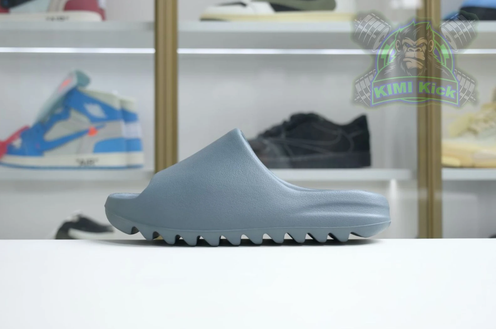 Kimikick adidas originals Yeezy Slide Comfortable 5