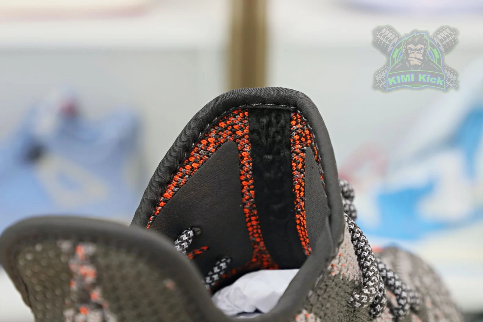 Kimikick originals Yeezy Boost 350 V2  3. StreetReady 7