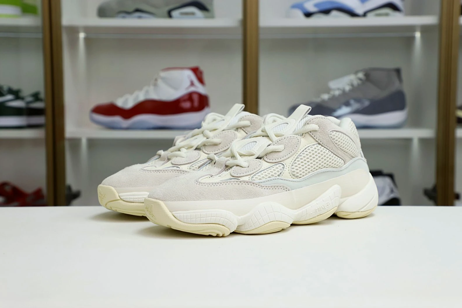 Kimikick yeezy500 FV UrbanStyle 37