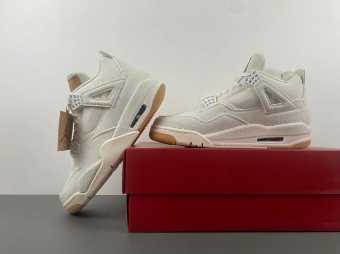 Levi's x Air Jordan 4 'White' AO2571- UrbanStyle 1071