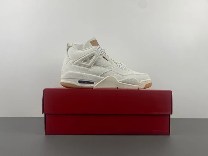 Levi's x Air Jordan 4 'White' AO2571- UrbanStyle 1071