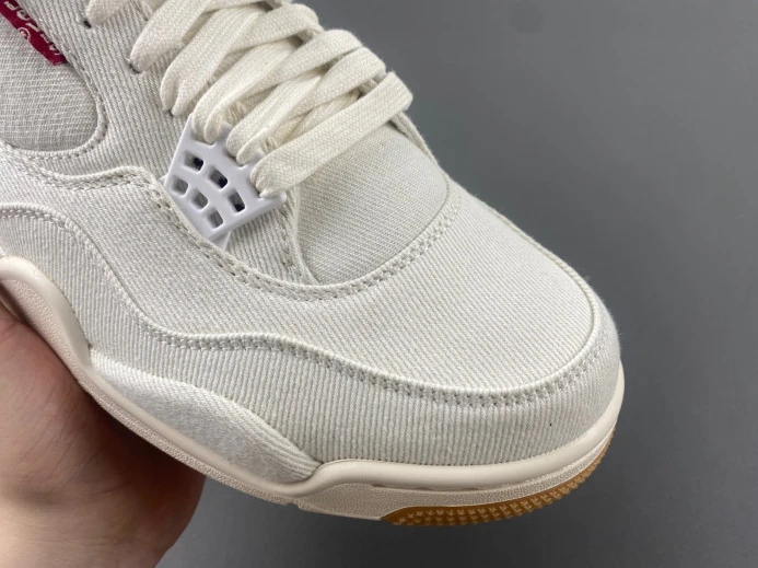 Levi's x Air Jordan 4 'White' AO2571- UrbanStyle 1071